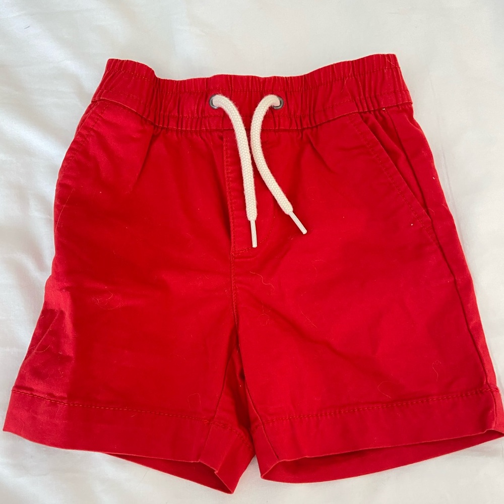Red Gap shorts